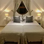 Luxury Penthouse - NEWLY REFURBISHED!
