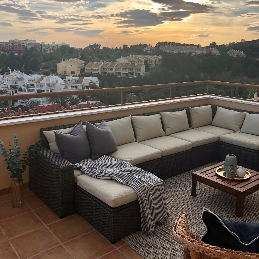 Luxurious Duplex Penthouse With Golf And Sea Views Benalmádena